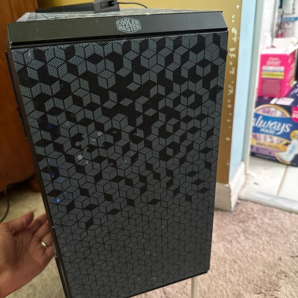 Intel Black Graphics Card for High-Performance Computing - Picture 3 of 7